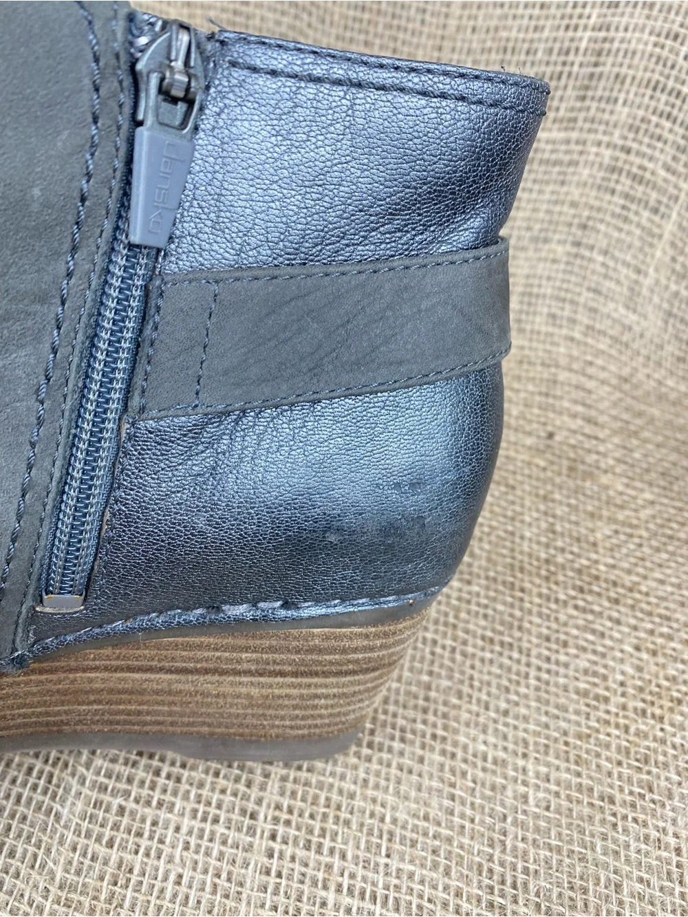 Dansko Hartley Grey Nubuck Leather Wedge Ankle Boots Women’s Size 9.5 - 10 Eu 40